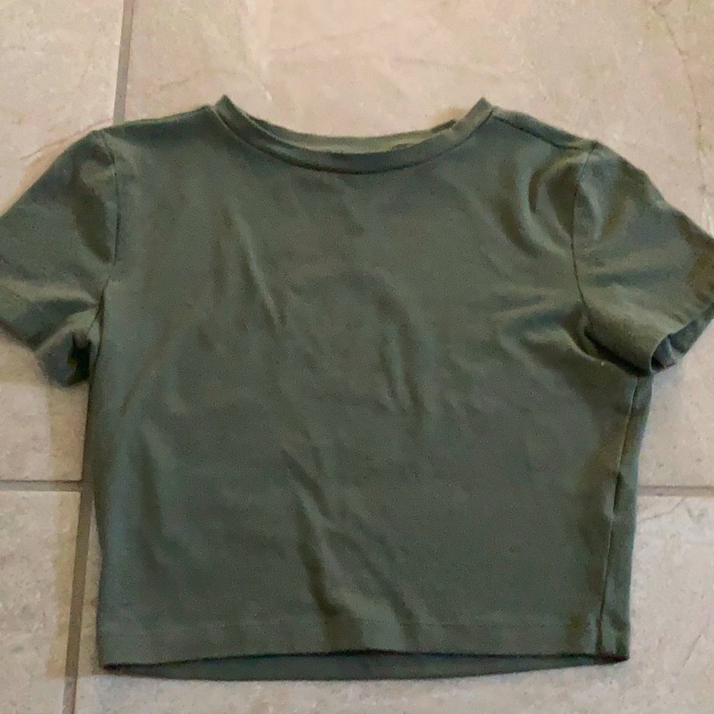 Green crop top